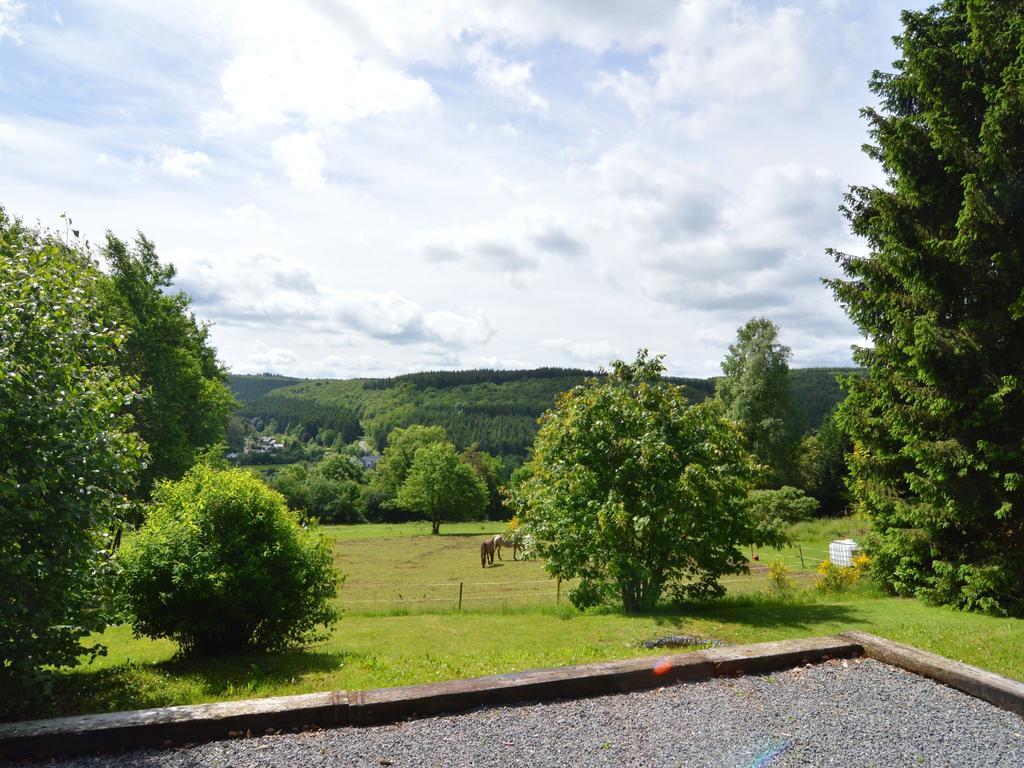 Pretty Cottage Ardennes Near The Valley Of Lesse Vencimont Exterior foto